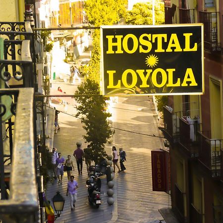 Hostal Loyola Madrid Exteriér fotografie