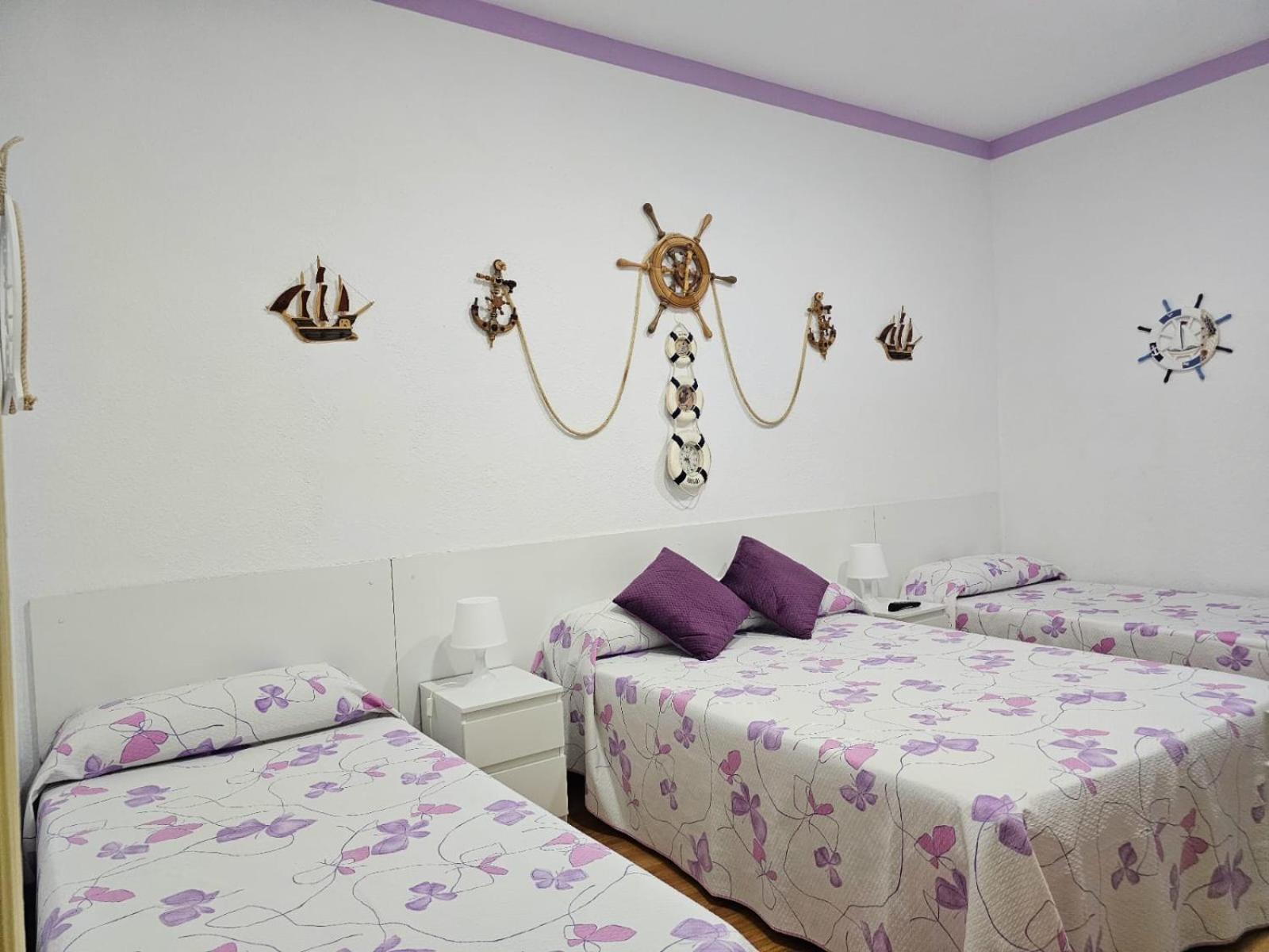 Hostal Loyola Madrid Exteriér fotografie